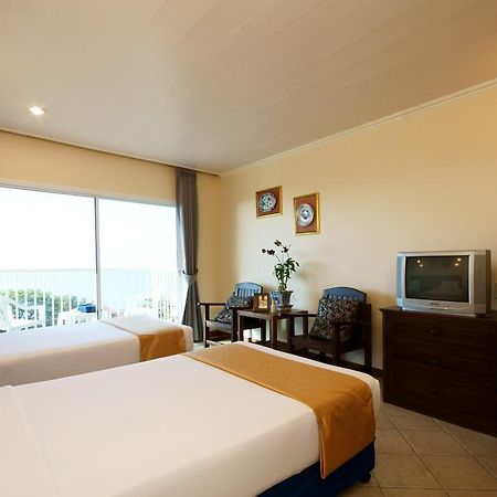 Hotel Cross Pattaya Pratamnak Extérieur photo